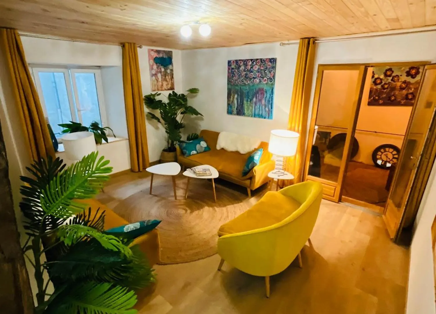 Hote Labyrinthe Lit 180 Cm Salle De Bain, Petit Dej Compris Мирпуа 2*,  Франция